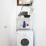 Americas Downtown : Prime Location Accomm. ארונה