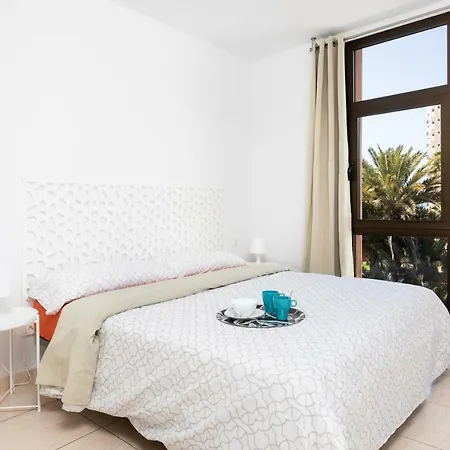 Americas Downtown : Prime Location Accomm. Апартаменты *